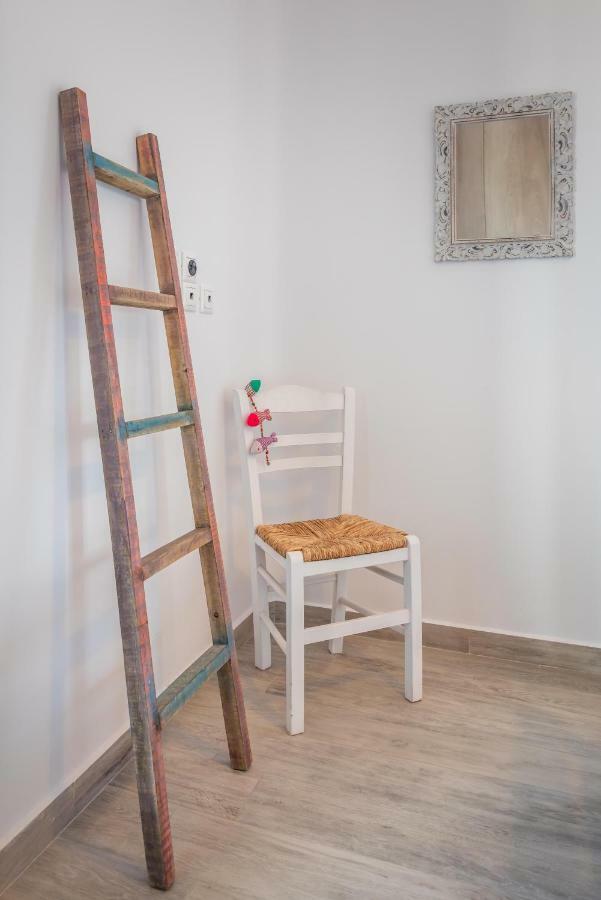 Milian Suite Adamantas  Dış mekan fotoğraf